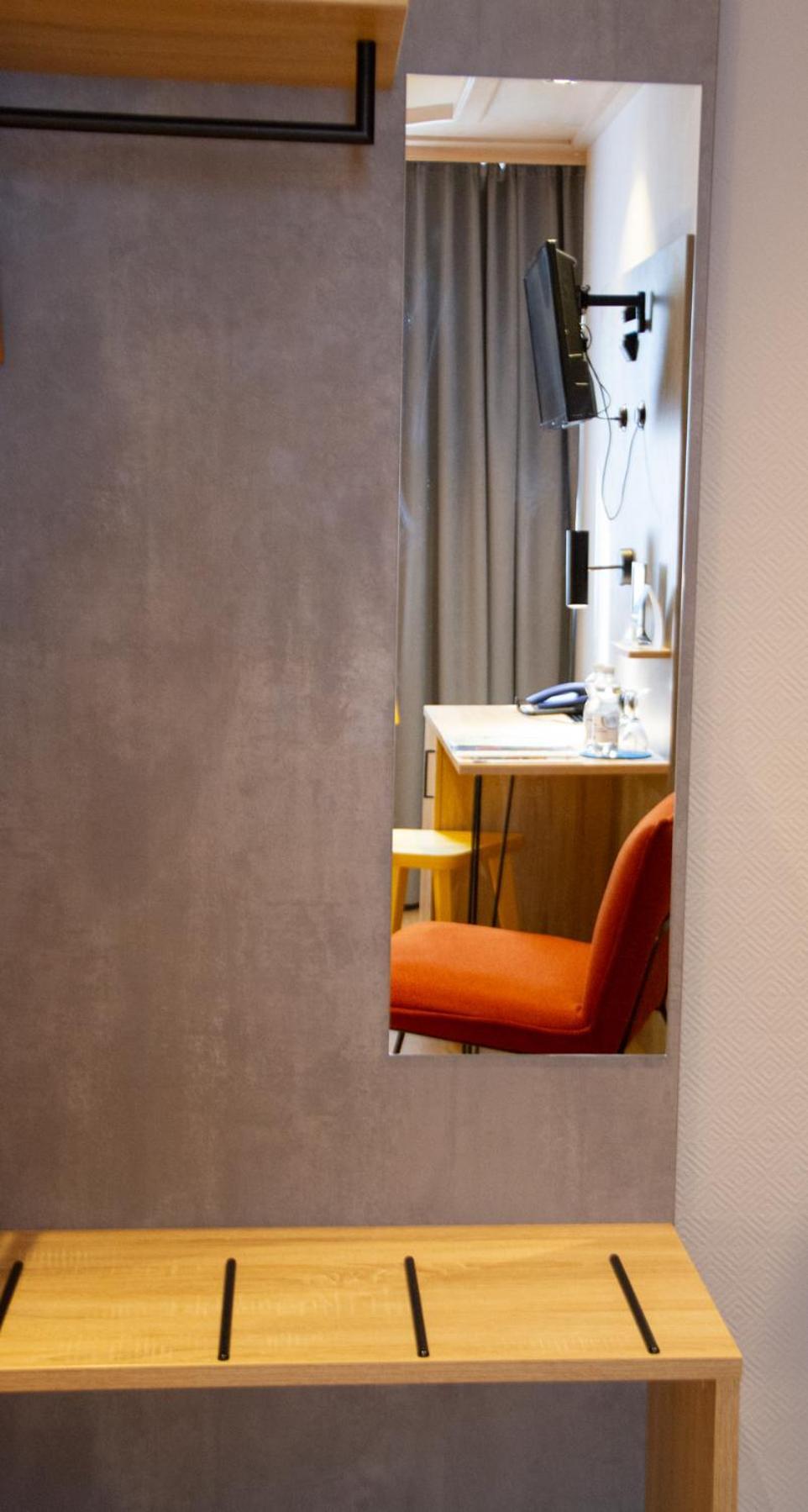 Hotel-Restaurant Steuermann Карлсруэ Экстерьер фото